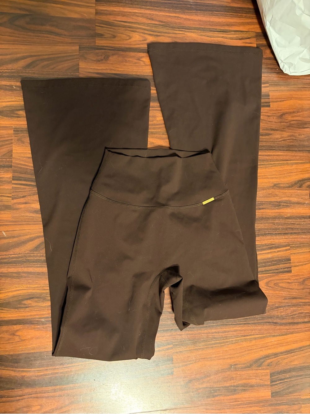 Cleo Harper flare leggings